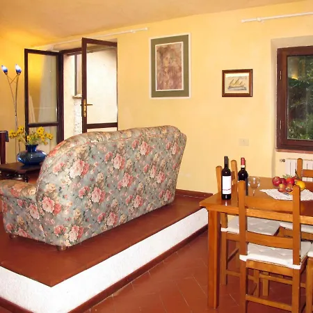 Le Sodole - Papavero E Pervinca By Interhome